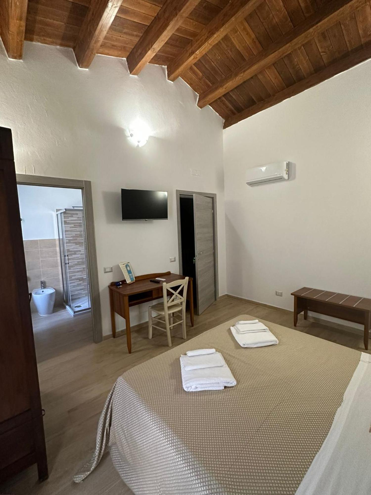 B&B Vittorio Emanuele Cirò Marina Εξωτερικό φωτογραφία